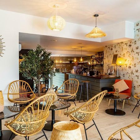 Hotel Central Авиньон Екстериор снимка
