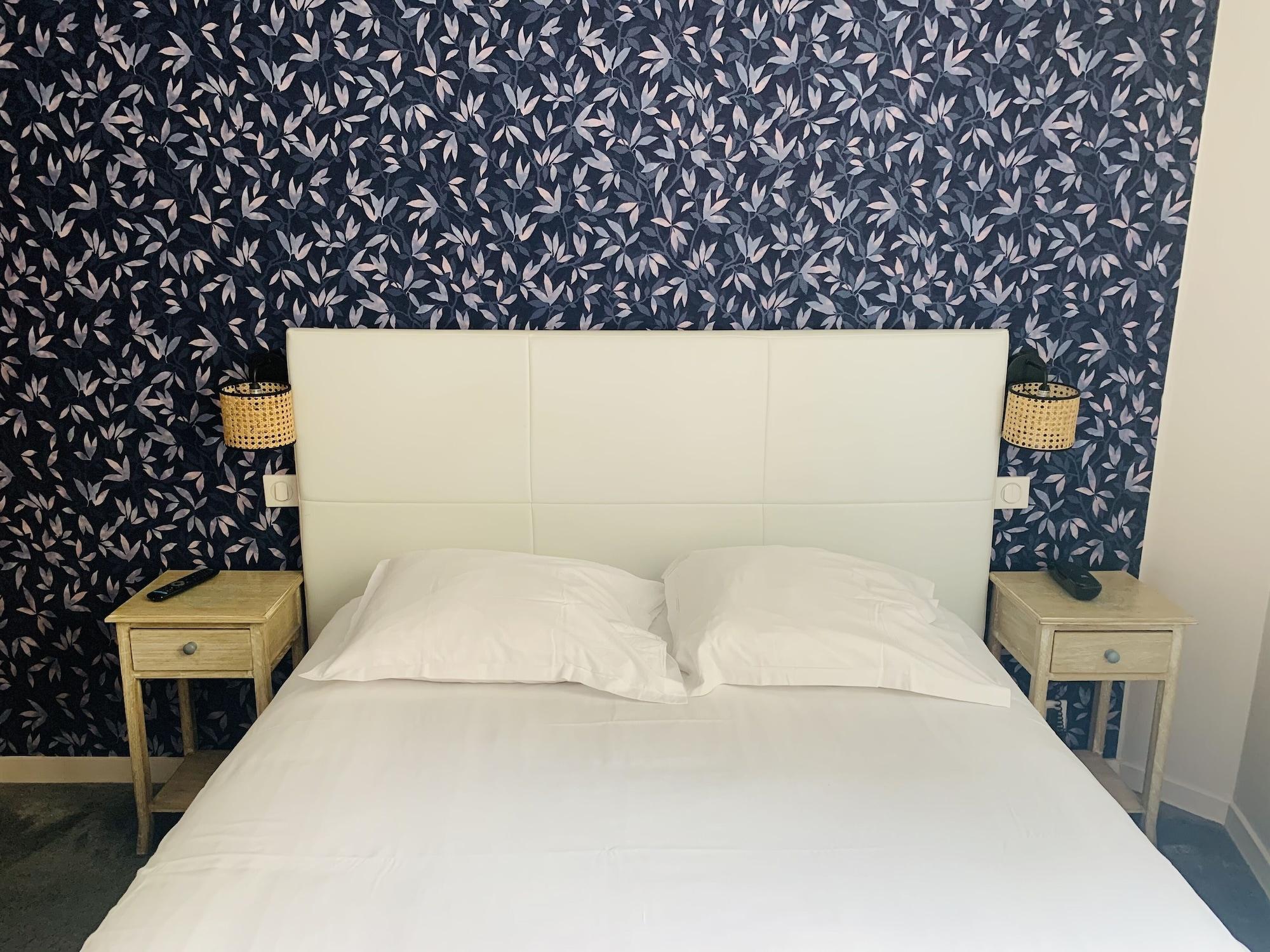 Hotel Central Авиньон Екстериор снимка